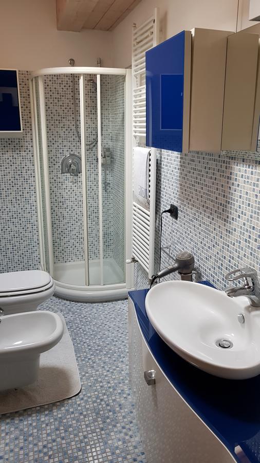B&B Benessere La Casa Nera Брено Экстерьер фото